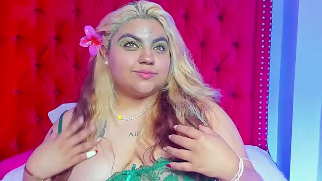 SunnyHoney_ - Lick my tits