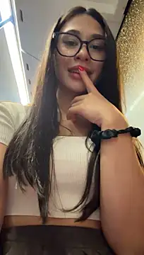 Aria51 - first ahegao on public bus🚌
