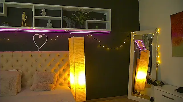 AnaisFoxxy - Make me cum with unlimited toy controll