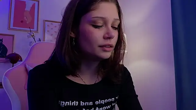 Ari_rari - lick fingets and eye contact