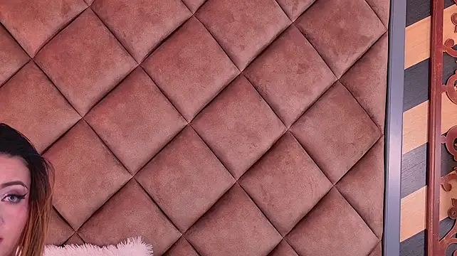 EmilyDufour - ahegao + spank ass + baile erotico 🥵