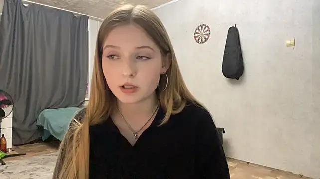 CatheyWood - Tease with my top
