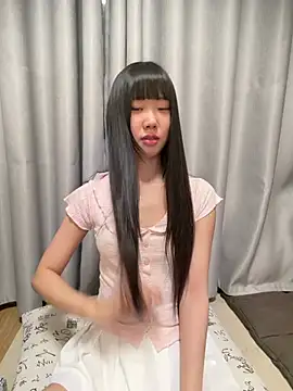 Xinyu789 - 一点半开票异形魔舌喷水120