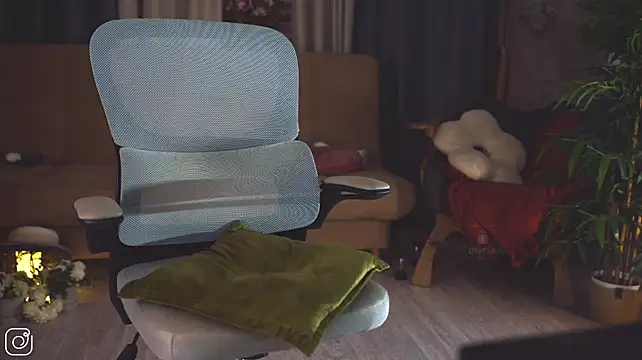 Feral_Berrry_ - pussy fingering+cum