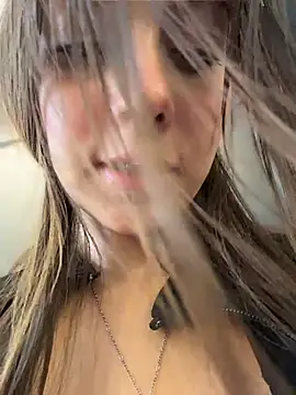 Antonella-rey - DOMI INSIDE DEEP + FINGER IN ASS