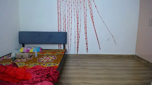 Your_Pahadan1 - shower show in bra panty