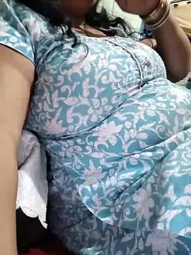 Hot_indian_Milf - Pussy Show