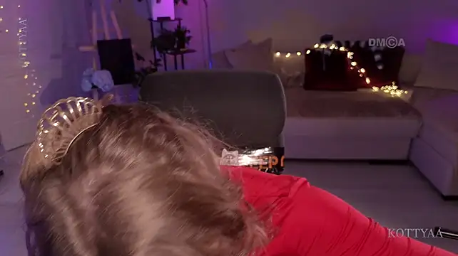 -Kottyaa- - stripteas