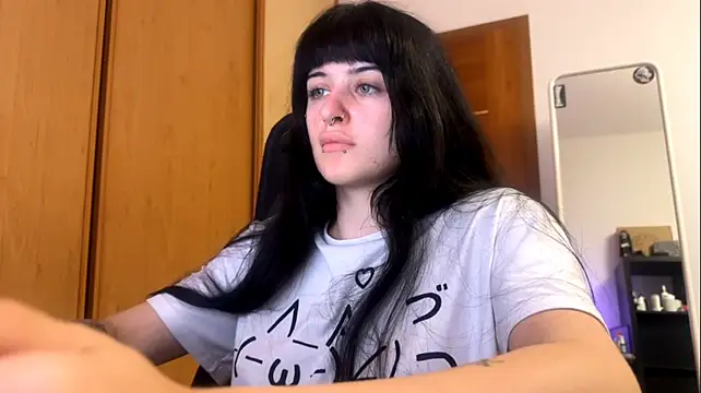 LucinaWeidler - Change outfit <3