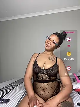 DiamondHaze2 - Let’s make it rain daddies 💦☔️🤤