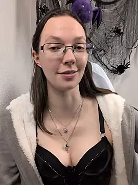 MrsCrazy18 - 🍒Show My Boobs 1min.!