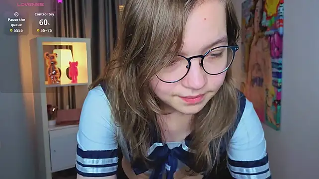 LiaBroock - ❤️suck finger slowly❤️
