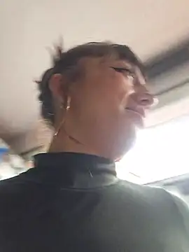 Cute_hollywood1 - bounce tits