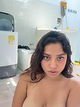 MeggyMae_