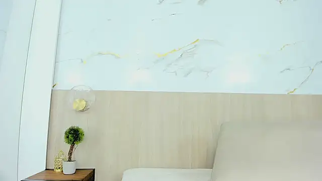 Hanna_steel - Shake that ass + spanks hard😍