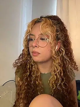 Joyce-fire - Flash ass👀🍑