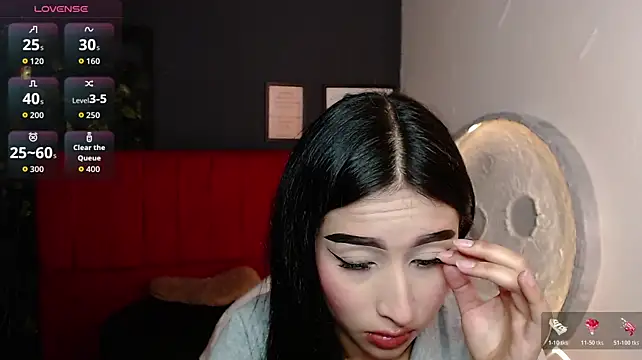 Melissa__dolce - all naked for you 😈+ Rub pussy