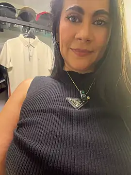 Laia_Hills - Model lencería