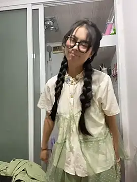 Xingxing521 - 脱一件衣服