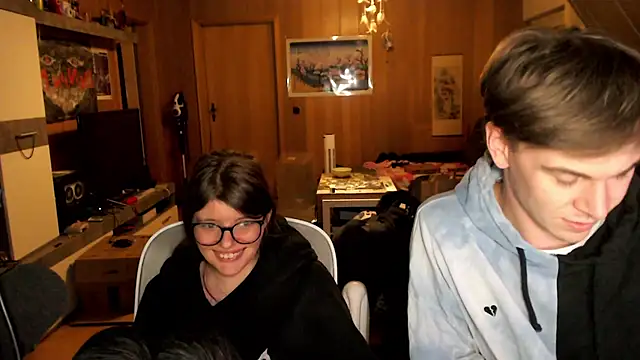Horny_texkiffer - boobs flash