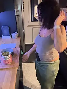 SweetPetiteNoir - Suck my Nipples + Dirty Talk😈