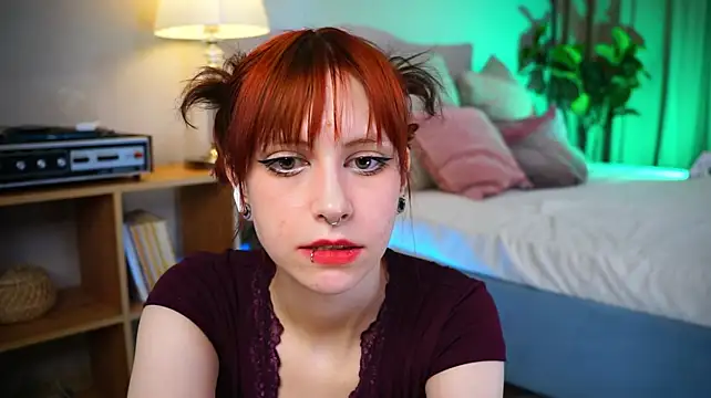 Forestfa1ry - Massage boobies under bra