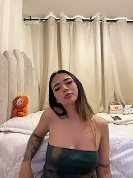 HoneyMollyX