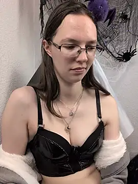 MrsCrazy18 - Suck My Finger + Ahegao Face 👅