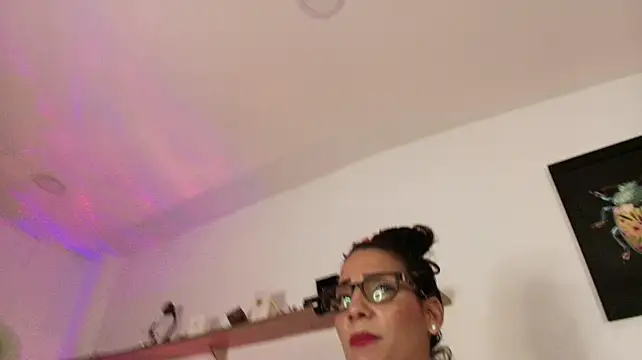 Elliee_