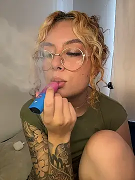 Joyce-fire - Flash ass👀🍑