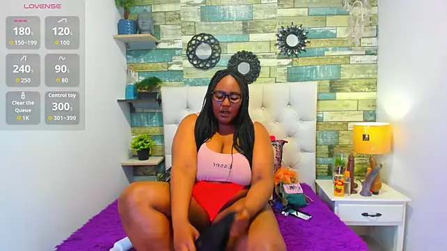 Skylernaomi - twerking