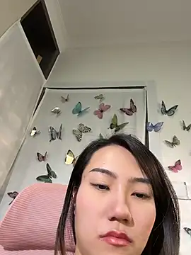 Xiaxia-a - 竖叉一字马 front splits
