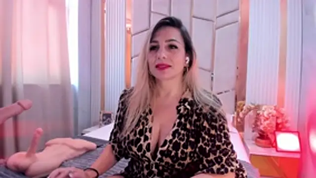 Angel_vibes_ - show ass