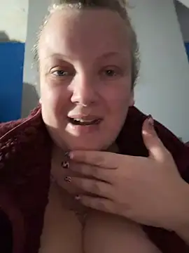 Busty-bella1 - Toy control lt 3 mins