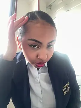 Jade_chers - Finger Pussy & Suck Dick - Bathroom😈