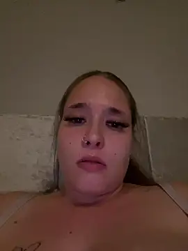 Poppylooloo - Blow a kiss