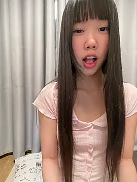 Xinyu789 - 一点半开票异形魔舌喷水120