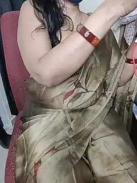 _in_v_a_n_i_ll_a - Full body oil fuck dildo