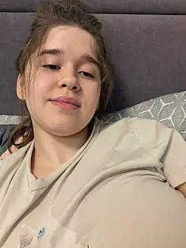 HornyGirlH
