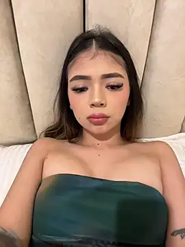 HoneyMollyX