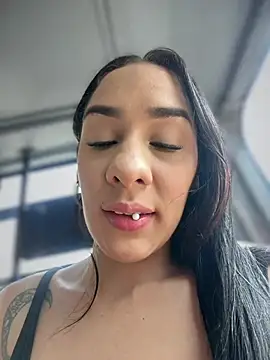 __IRIS__ - Caress my pussy legs up