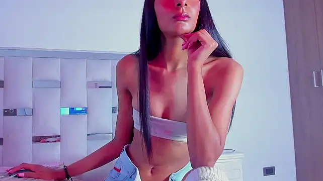 Ninanoir78 - show oil in my tits