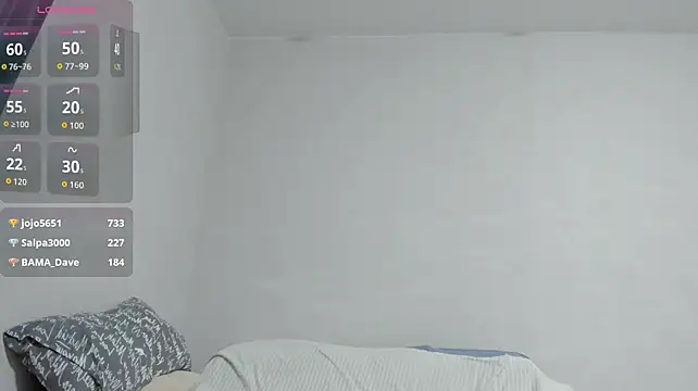 GraceBrawn - naked doggy pose