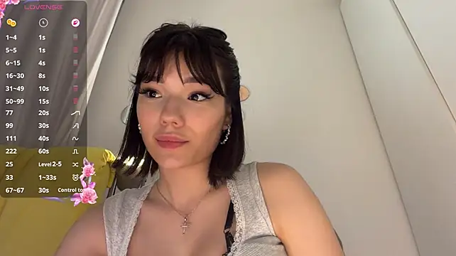 Barbie_Aria - Squeeze my boobs close