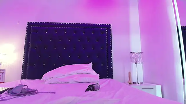 Zury_valucci - MAKE ME CUM🙈