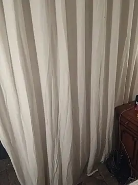 Nakedgarbageperson - Masturbating w vibrator