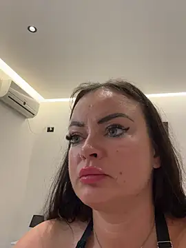 Olivia69Rose - Sloppy suck dildo