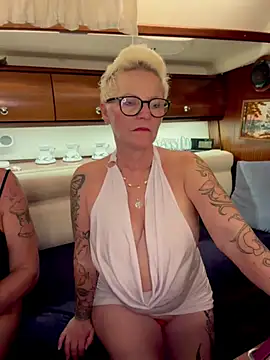 German_Milf - Last tip 4 FUCKVIDEOS Karin&TS Peggy