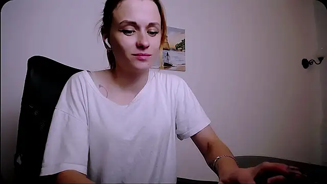 PeppyMia - sexy dance + slap on as