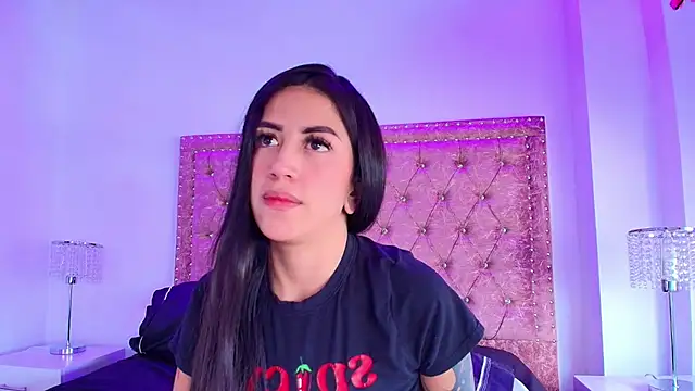 Juless_cornett - Suck Dildo x6 minutes😝🍆